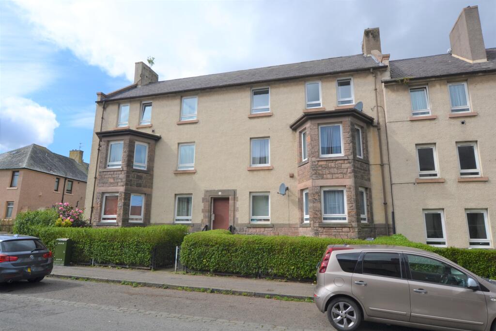 2 bed 1st Floor Flat for rent in Edinburgh. From Northwood - Edinburgh