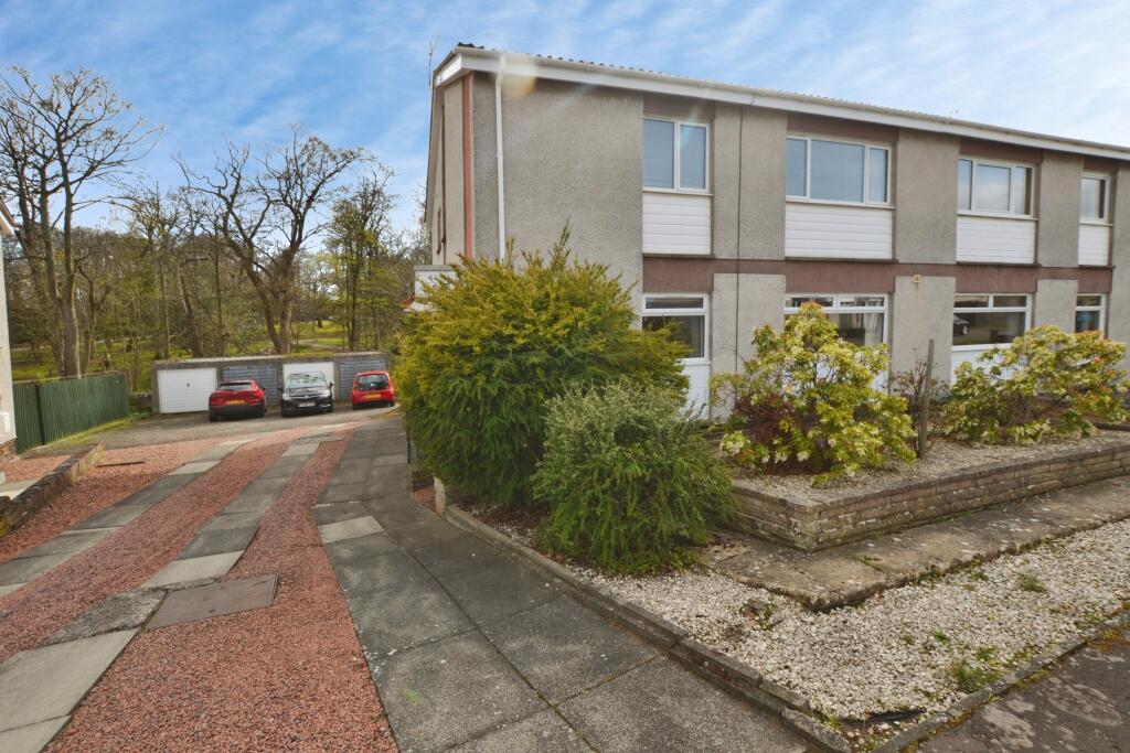 2 bed 1st Floor Flat for rent in Loanhead. From Northwood - Edinburgh