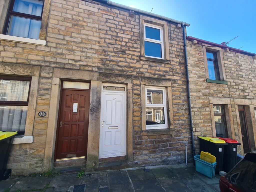 2 bed Mid Terraced House for rent in Lancaster. From Northwood - Lancaster