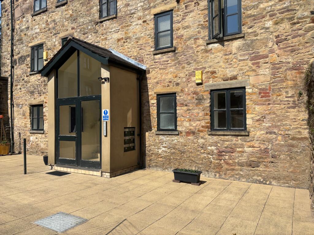 1 bed 1st Floor Flat for rent in Lancaster. From Northwood - Lancaster
