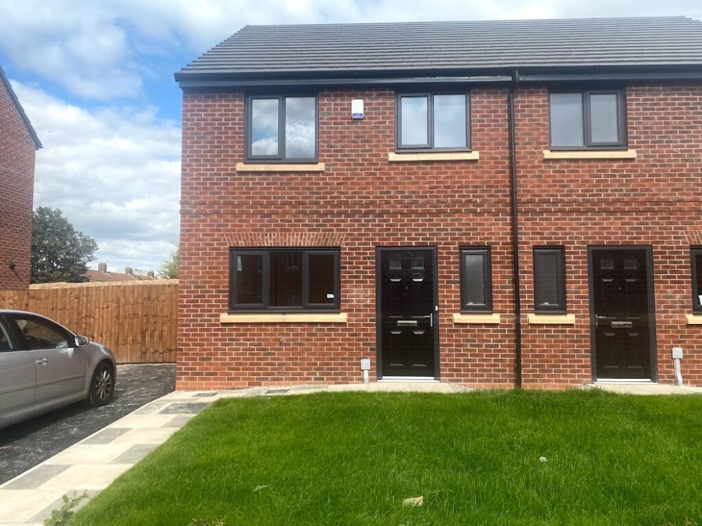 3 bed Semi Detached for rent in Knowsley. From Northwood - Liverpool 3 bed Semi Detached for rent in Knowsley. From Northwood - Liverpool