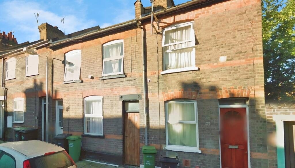2 bed End of Terrace for rent in Luton. From Northwood - Luton