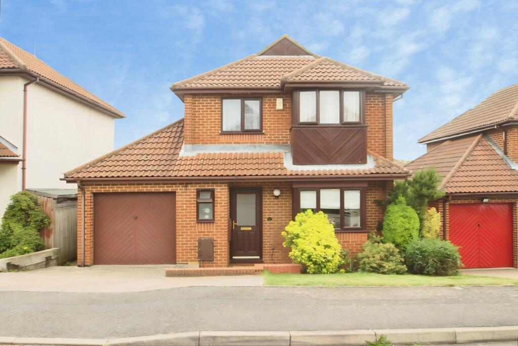 4 bed Detached for rent in Streatley. From Northwood - Luton 4 bed Detached for rent in Streatley. From Northwood - Luton