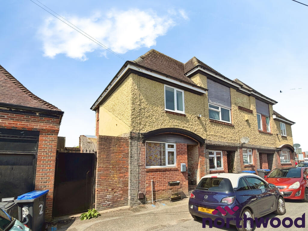 1 bed Semi Detached for rent in Leek. From Northwood - Macclesfield 1 bed Semi Detached for rent in Leek. From Northwood - Macclesfield
