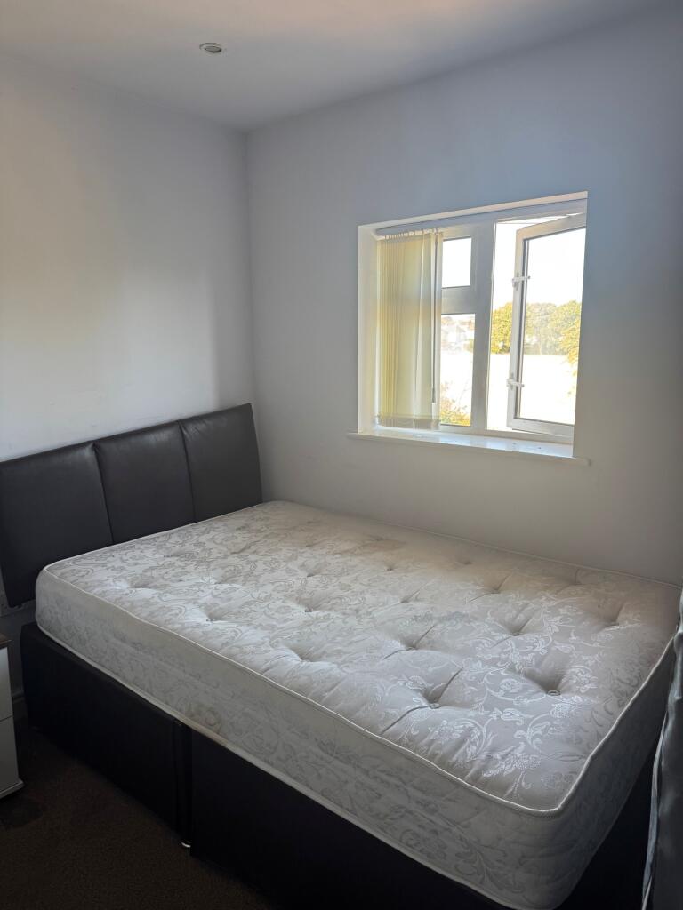 1 bed House Share for rent in Maidenhead. From Northwood - Maidenhead 1 bed House Share for rent in Maidenhead. From Northwood - Maidenhead