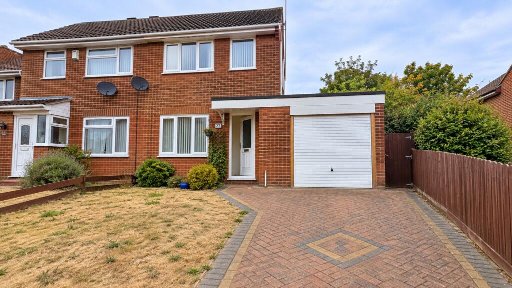 3 bed Semi Detached for rent in Milton Keynes. From Northwood - Milton Keynes
