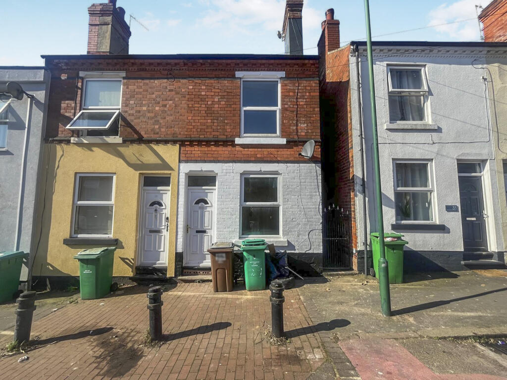 2 bed Mid Terraced House for rent in Nottingham. From Northwood - Nottingham