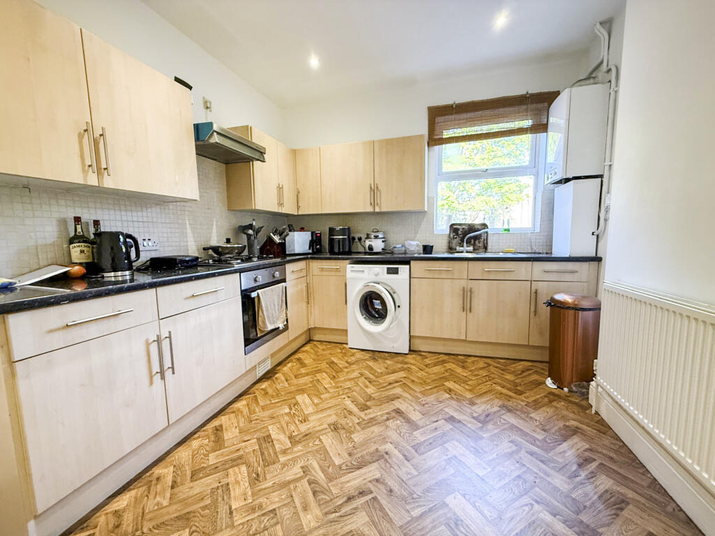 2 bed 1st Floor Flat for rent in Arnold. From Northwood - Nottingham