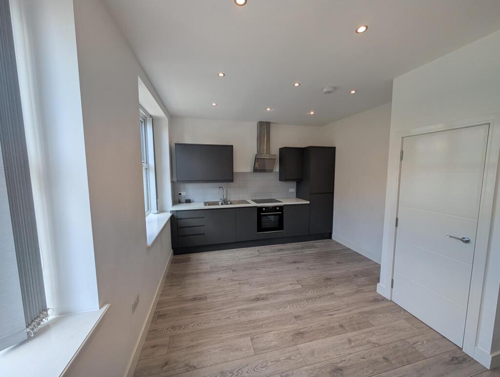 1 bed 1st Floor Flat for rent in Bury. From Northwood - Nottingham