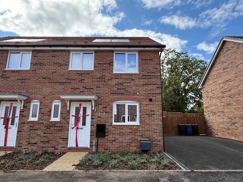 3 bed Semi Detached for rent in . From Northwood - Nottingham 3 bed Semi Detached for rent in . From Northwood - Nottingham