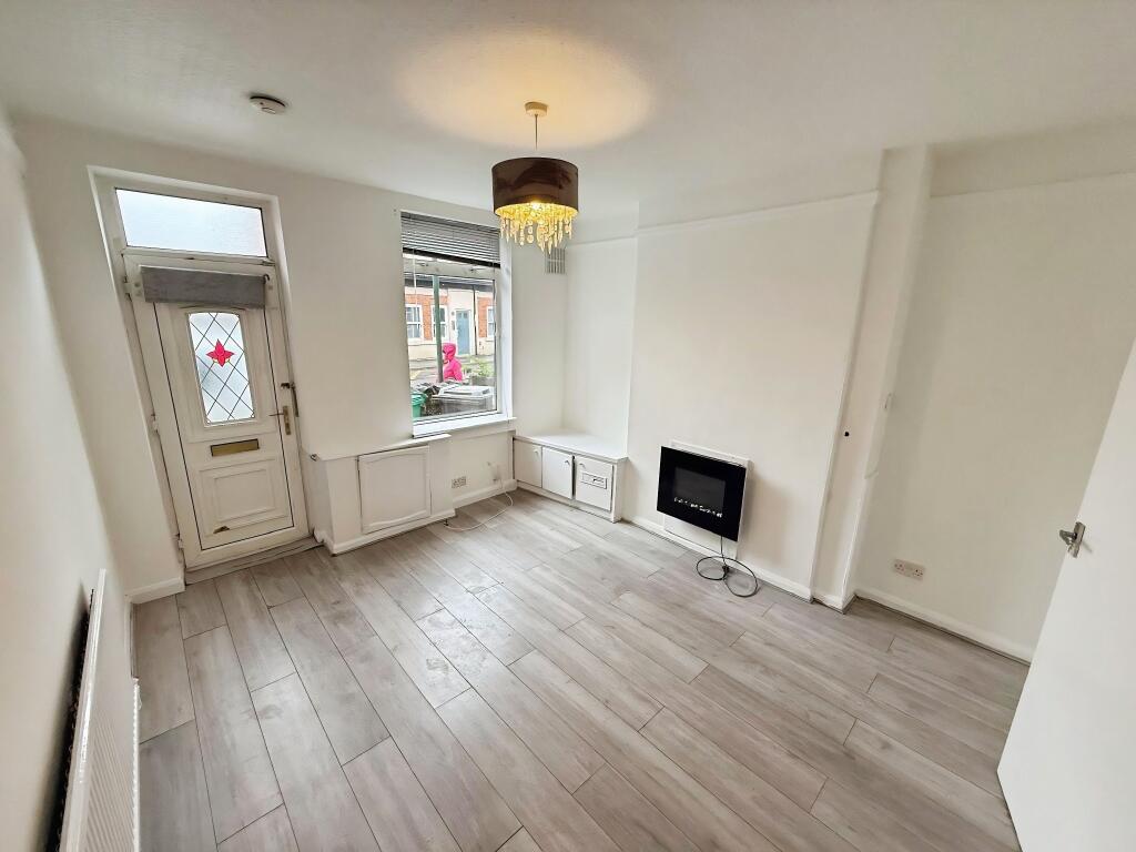 2 bed Mid Terraced House for rent in Bestwood Village. From Northwood - Nottingham