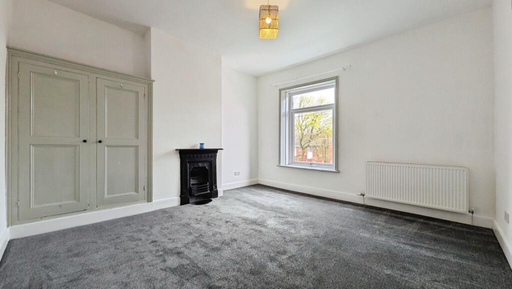 2 bed Mid Terraced House for rent in Shaw. From Northwood - Oldham