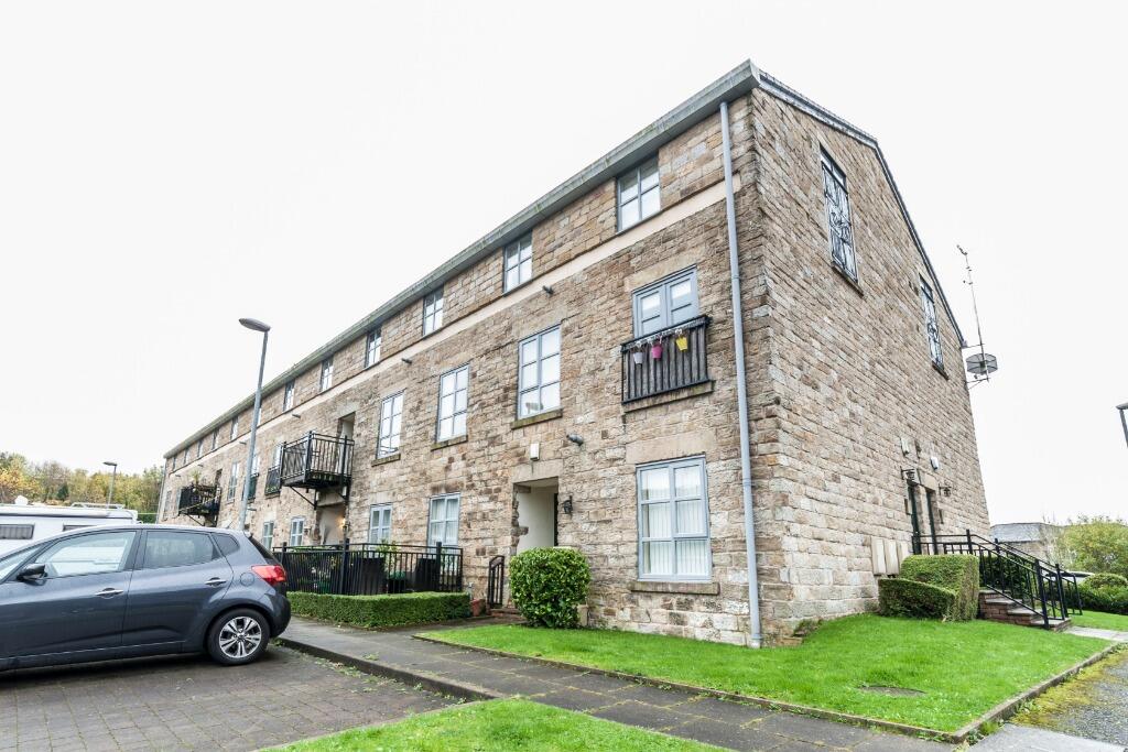2 bed 1st Floor Flat for rent in Mossley. From Northwood - Oldham
