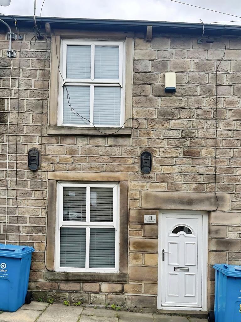 2 bed Mid Terraced House for rent in Lees. From Northwood - Oldham