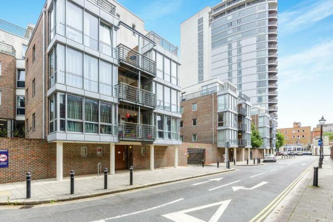 2 bed 1st Floor Flat for rent in Portsmouth. From Northwood - Portsmouth 2 bed 1st Floor Flat for rent in Portsmouth. From Northwood - Portsmouth