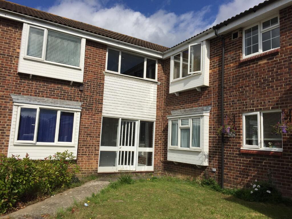 0 bed Studio for rent in Fareham. From Northwood - Portsmouth