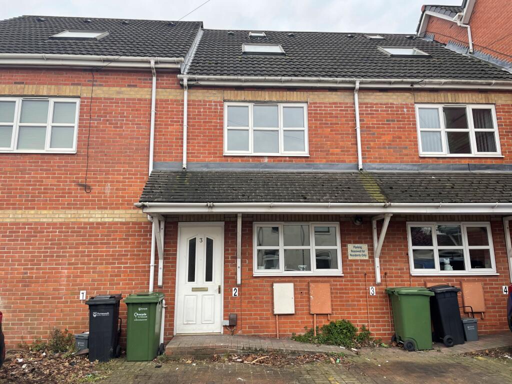 4 bed Town House for rent in Portsmouth. From Northwood - Portsmouth