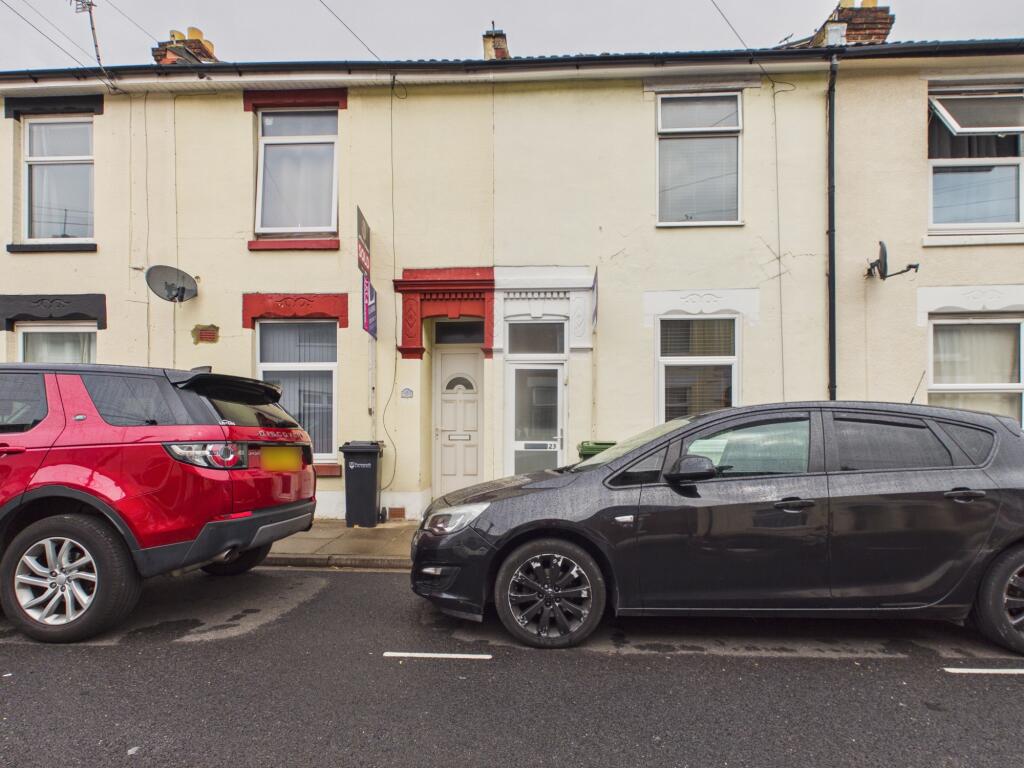 2 bed Mid Terraced House for rent in Portsmouth. From Northwood - Portsmouth 2 bed Mid Terraced House for rent in Portsmouth. From Northwood - Portsmouth
