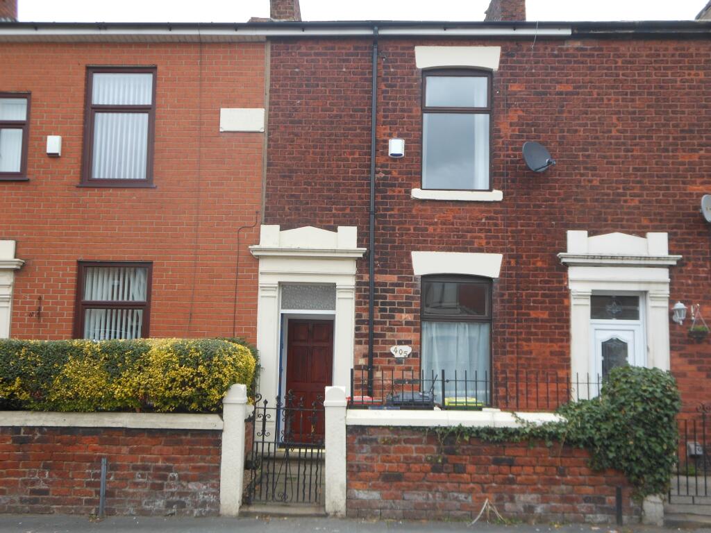 2 bed Mid Terraced House for rent in Preston. From Northwood - Preston