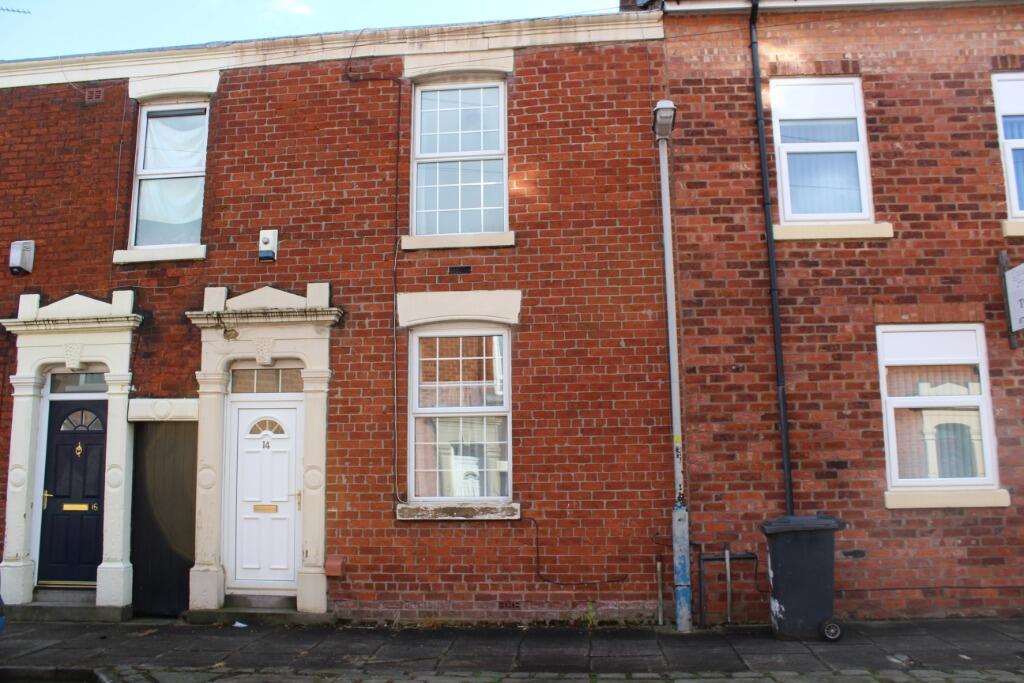 2 bed Mid Terraced House for rent in Preston. From Northwood - Preston