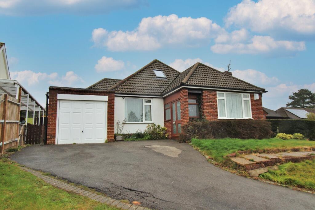 4 bed Detached for rent in Burghfield. From Northwood - Reading