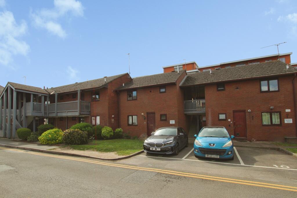 1 bed 1st Floor Flat for rent in Reading. From Northwood - Reading