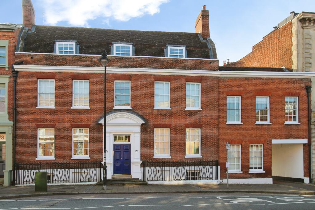 2 bed 1st Floor Flat for rent in Reading. From Northwood - Reading