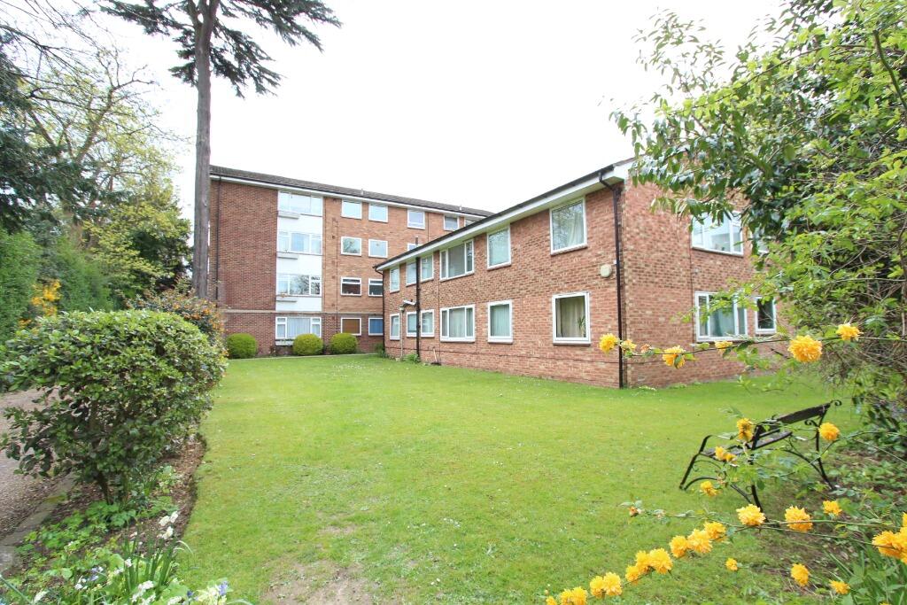 1 bed 1st Floor Flat for rent in Burghfield. From Northwood - Reading
