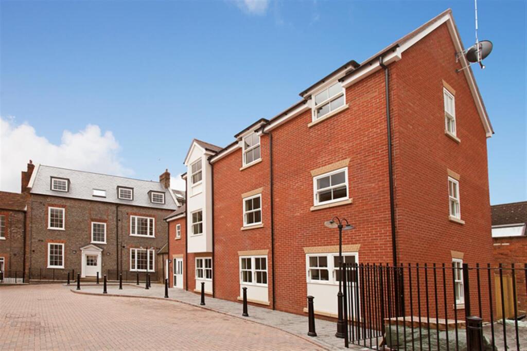 2 bed 1st Floor Flat for rent in Reading. From Northwood - Reading 2 bed 1st Floor Flat for rent in Reading. From Northwood - Reading