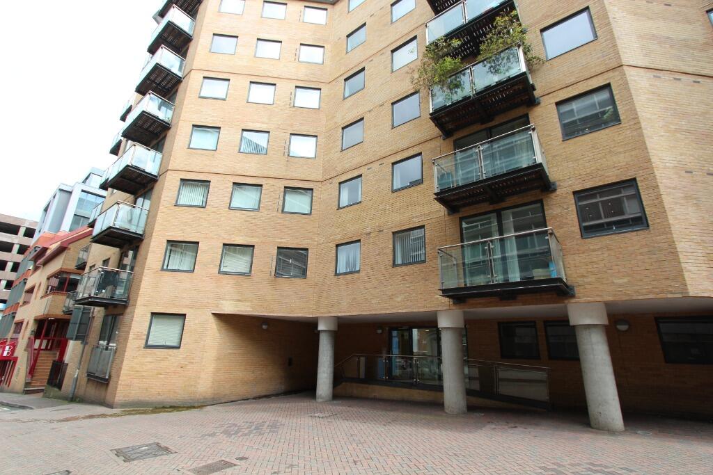 1 bed 1st Floor Flat for rent in Reading. From Northwood - Reading