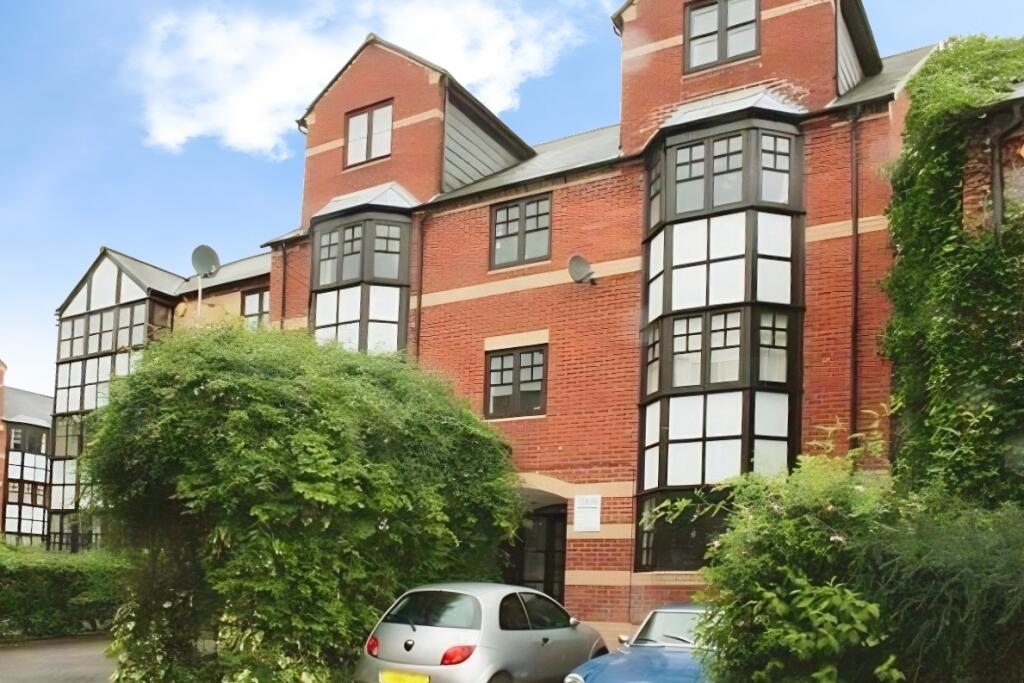 1 bed 1st Floor Flat for rent in Reading. From Northwood - Reading