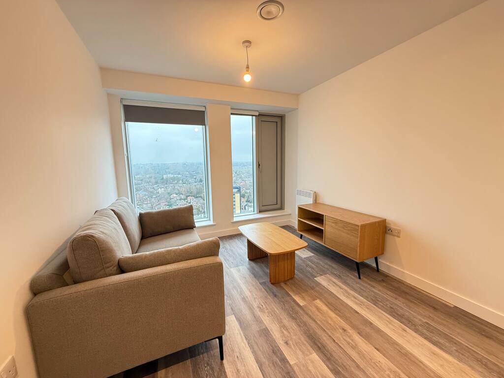 1 bed 1st Floor Flat for rent in . From Northwood - Sale 1 bed 1st Floor Flat for rent in . From Northwood - Sale