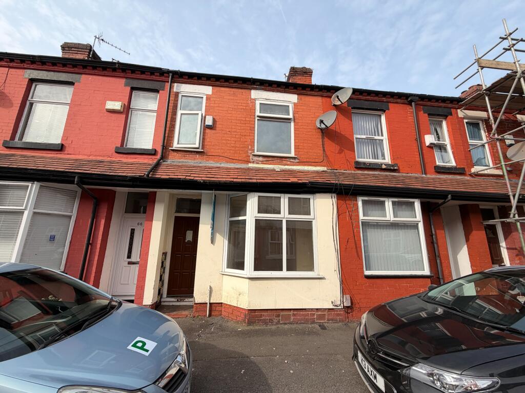 2 bed Mid Terraced House for rent in Manchester. From Northwood - Sale 2 bed Mid Terraced House for rent in Manchester. From Northwood - Sale