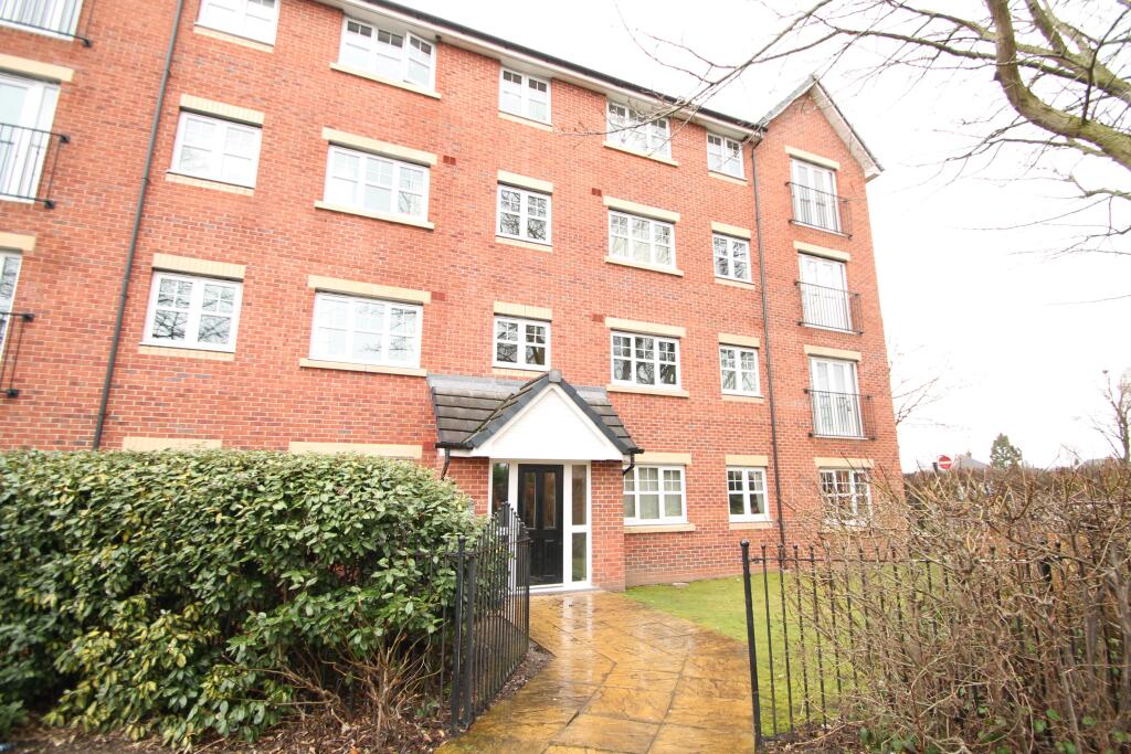 2 bed 1st Floor Flat for rent in Sale. From Northwood - Sale