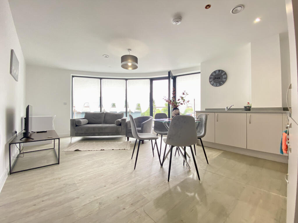1 bed 1st Floor Flat for rent in Salford. From Northwood - Sale 1 bed 1st Floor Flat for rent in Salford. From Northwood - Sale
