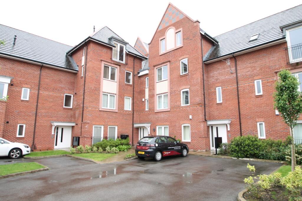2 bed 1st Floor Flat for rent in Altrincham. From Northwood - Sale