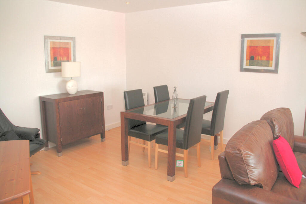 2 bed 1st Floor Flat for rent in Salford. From Northwood - Sale