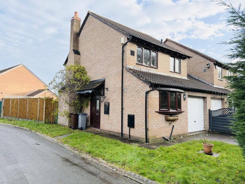 3 bed Link detached for rent in Cheswick Green. From Northwood - Solihull 3 bed Link detached for rent in Cheswick Green. From Northwood - Solihull