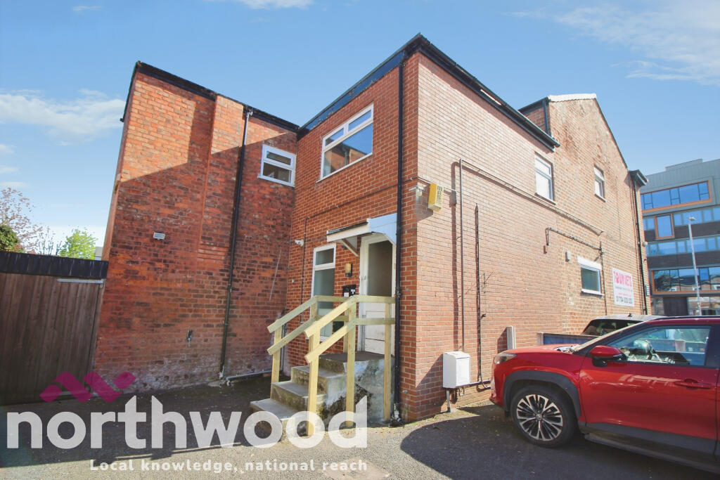 2 bed 1st Floor Flat for rent in Southport. From Northwood - Southport