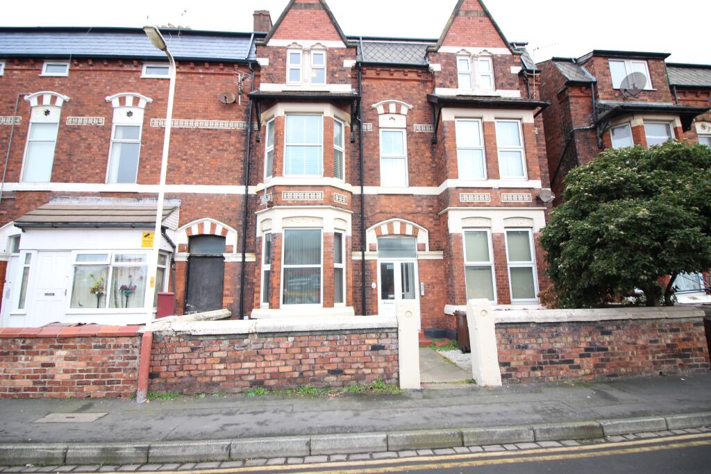 1 bed 1st Floor Flat for rent in Southport. From Northwood - Southport