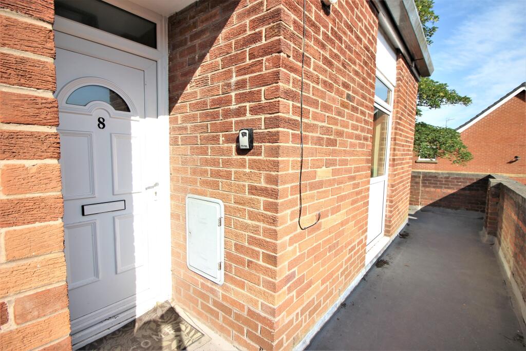 2 bed 1st Floor Flat for rent in Southport. From Northwood - Southport 2 bed 1st Floor Flat for rent in Southport. From Northwood - Southport