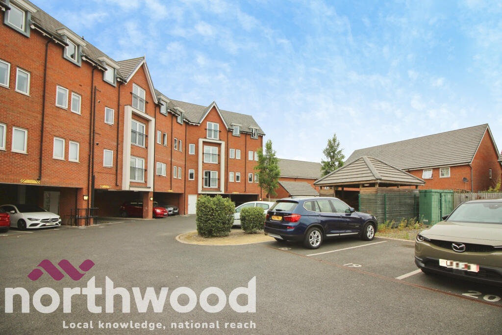 2 bed 1st Floor Flat for rent in Southport. From Northwood - Southport