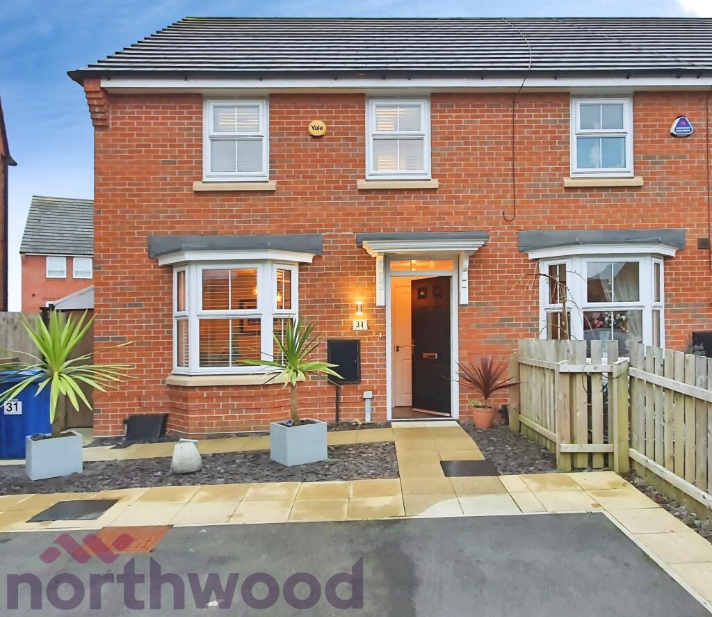 3 bed Mews for rent in Burtonwood. From Northwood - Warrington