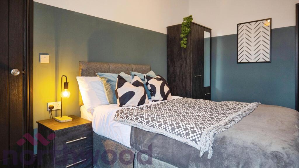 1 bed HMO for rent in Warrington. From Northwood - Warrington