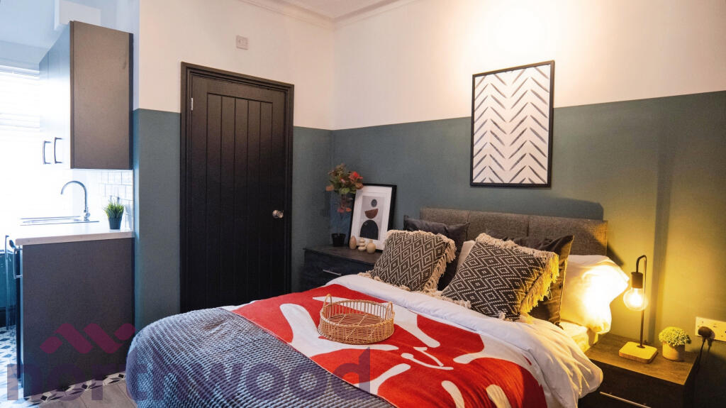 1 bed HMO for rent in Warrington. From Northwood - Warrington