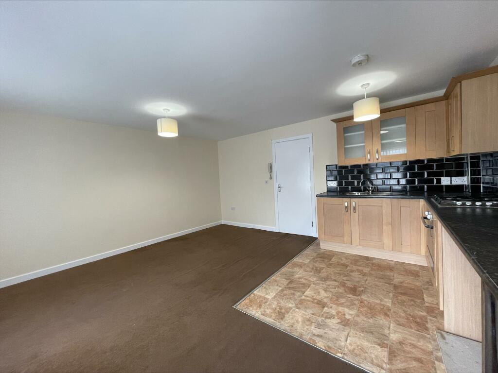 2 bed 1st Floor Flat for rent in Neston. From Northwood - Wirral 2 bed 1st Floor Flat for rent in Neston. From Northwood - Wirral