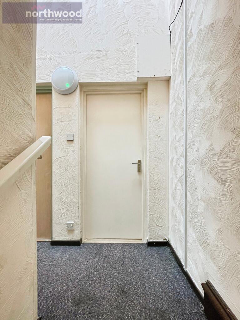 2 bed 1st Floor Flat for rent in Birkenhead. From Northwood - Wirral