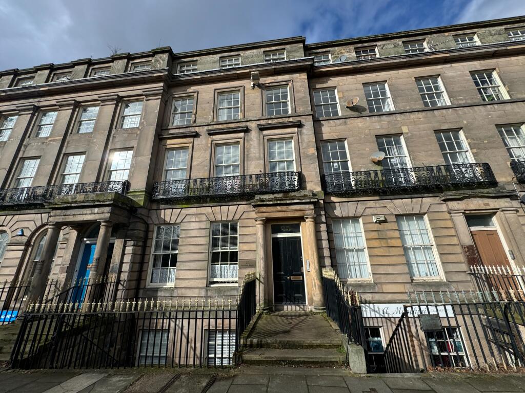 1 bed 1st Floor Flat for rent in Birkenhead. From Northwood - Wirral
