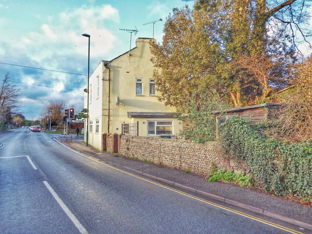 2 bed 1st Floor Flat for rent in Bognor Regis. From Northwood - Worthing 2 bed 1st Floor Flat for rent in Bognor Regis. From Northwood - Worthing