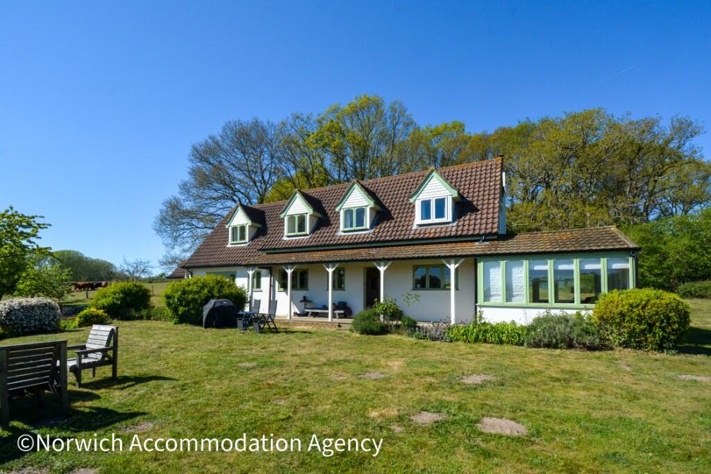 3 bed Farm House for rent in Colton. From Norwich Accommodation Agency - Norwich 3 bed Farm House for rent in Colton. From Norwich Accommodation Agency - Norwich